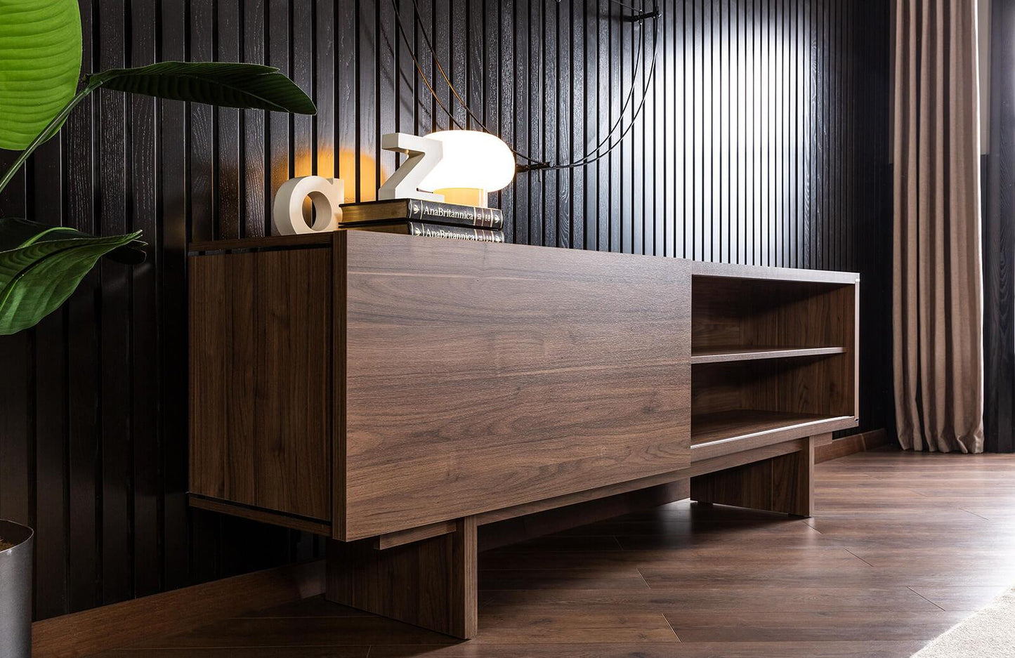 Rubby Sideboard