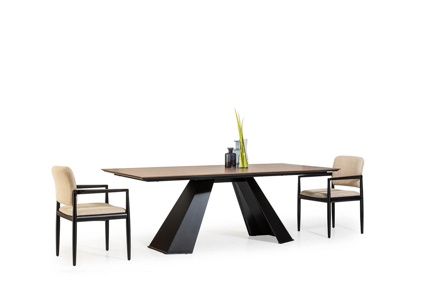 Rubby Dining Table