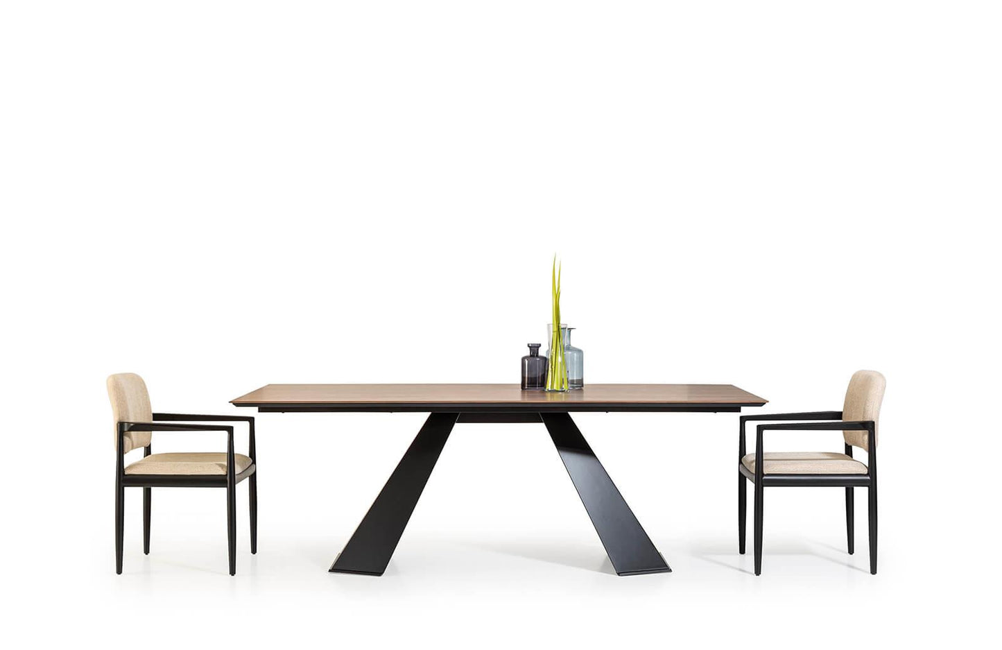 Rubby Dining Table